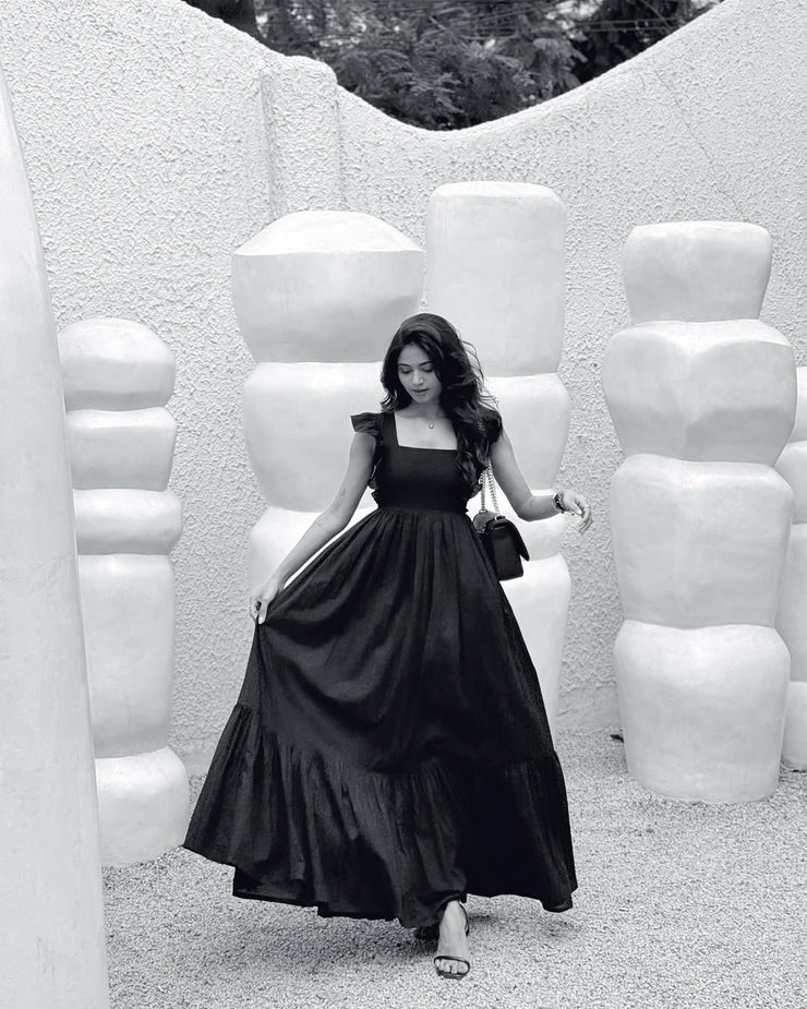 Noir Dress