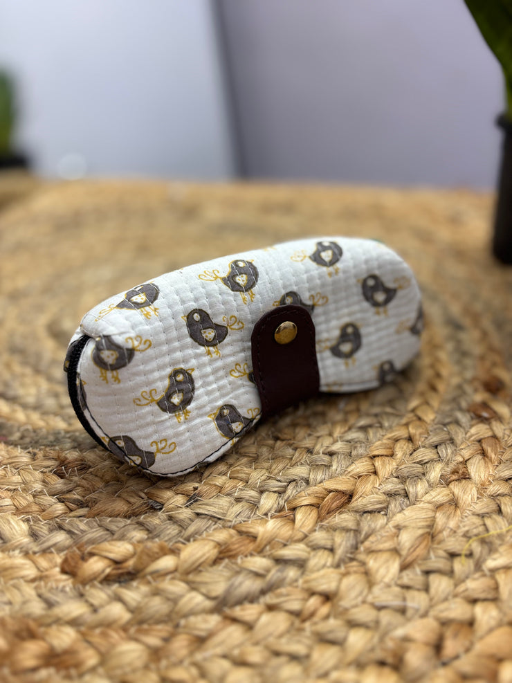 Fabric Sunglasses Cover – Stylish Protection for Your Shades