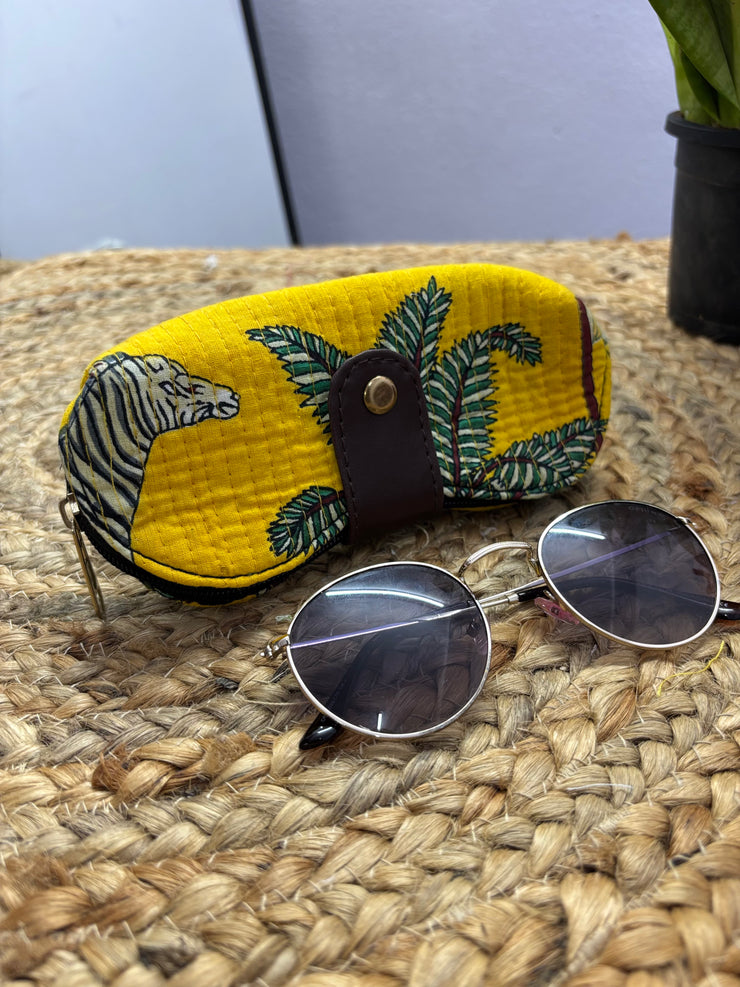 Fabric Sunglasses Cover – Stylish Protection for Your Shades