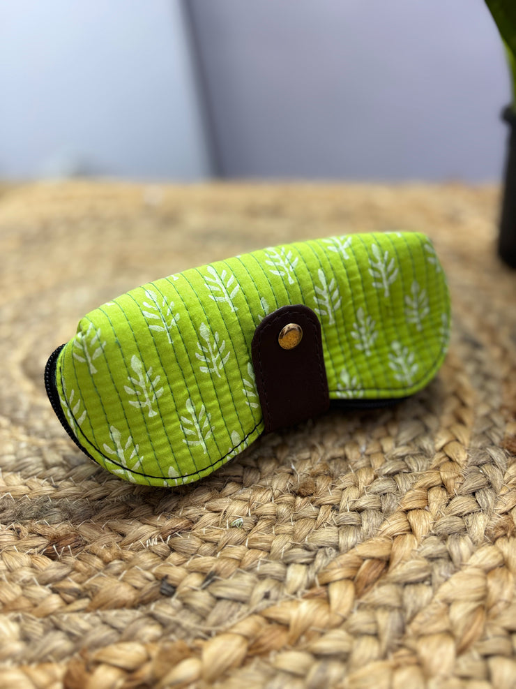 Fabric Sunglasses Cover – Stylish Protection for Your Shades